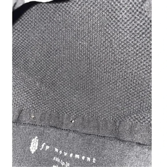 FREE PEOPLE WASHED GREY LONGLINE LIGHTLY PADDED SPORTS BRA SIZE XS/S - Picture 4 of 6